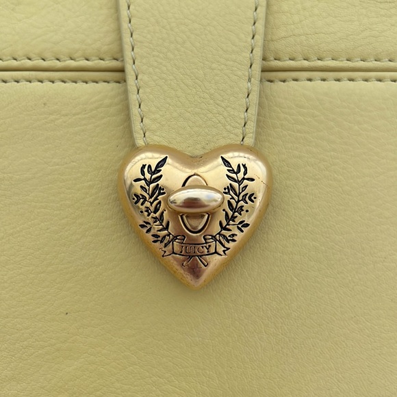 Juicy Couture Purse - Picture 4 of 13